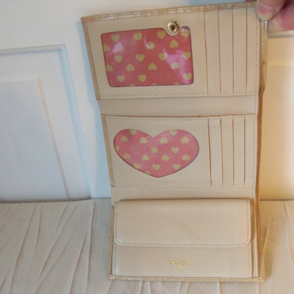 Lovecat Croco Tri Fold Wallet - Picture 6 of 13